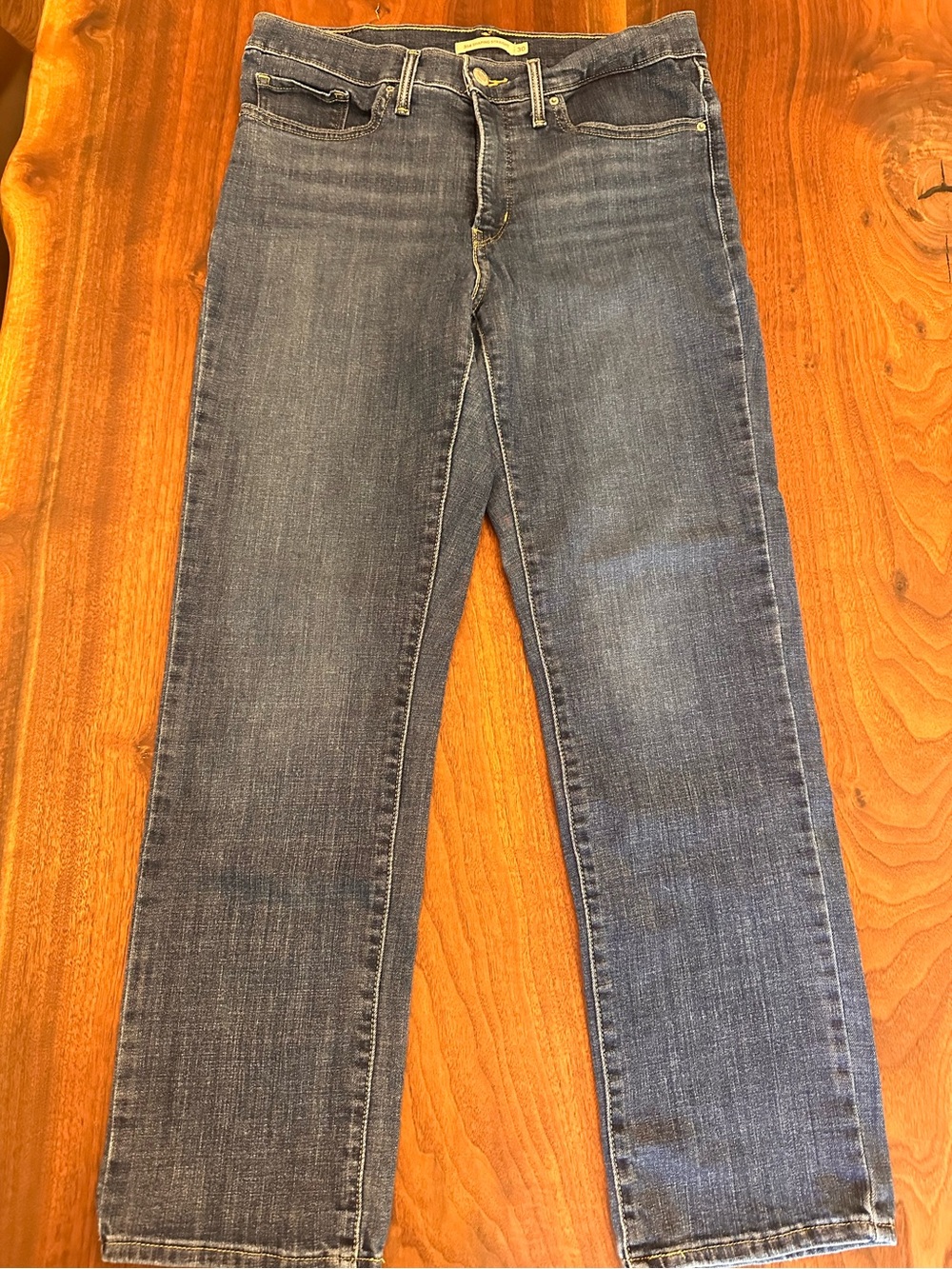 Levi's 314 Shaping Straight Leg Jeans Waist 30